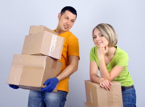 Removal truck hire for furniture, boxes, and commercial transport
