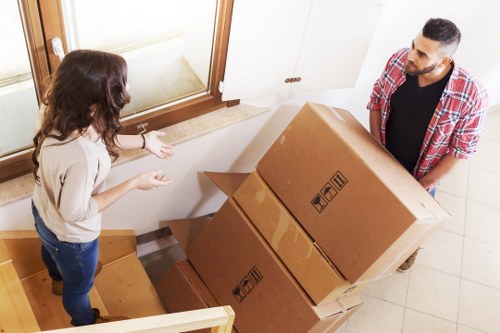 Home removals service for flats and houses in Upminster Bridge